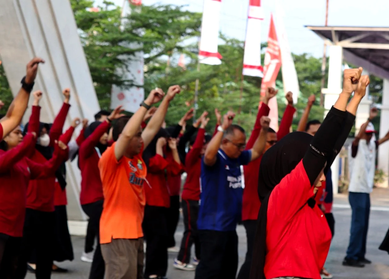 Sinergi dan Gaya Hidup Sehat, Pelindo Dumai Bersama Stakeholder Semarakkan HUT RI