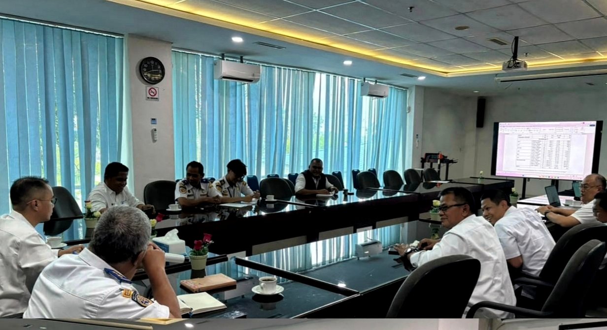 Monev Triwulan III, KSOP dan Pelindo Dumai Perkuat Sinergi untuk Tingkatkan Kinerja Pelabuhan