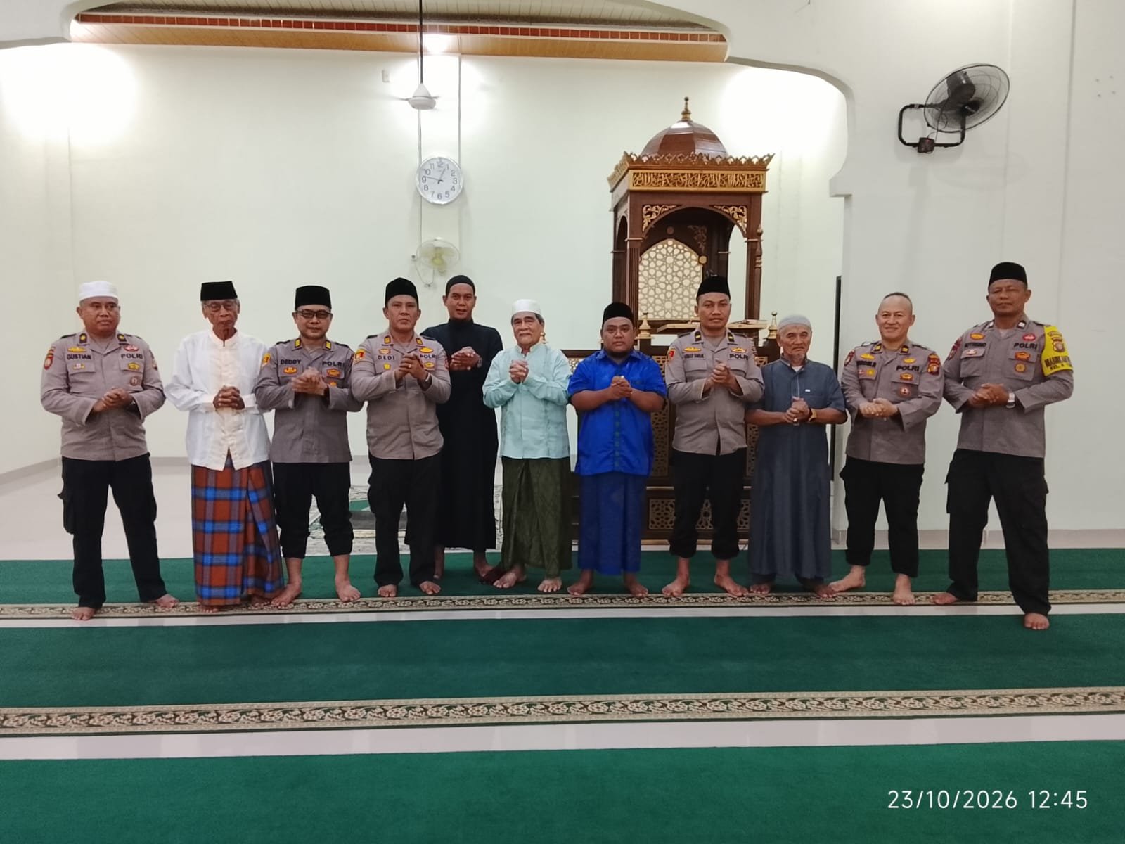 Polsek Dumai Barat Gelar Jumat Keliling di Masjid Baitul Ikhsan, Perkuat Silaturahmi dengan Masyarakat