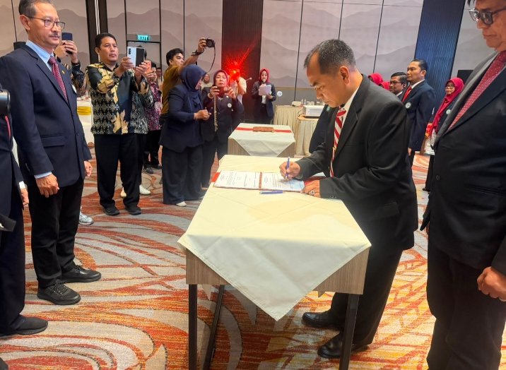 PERSI Wilayah Riau dan Sumatera Barat Gelar Pelantikan Bersama: Perkuat Konsolidasi dan Kolaborasi Hadapi Kompleksitas Tantangan Rumah Sakit