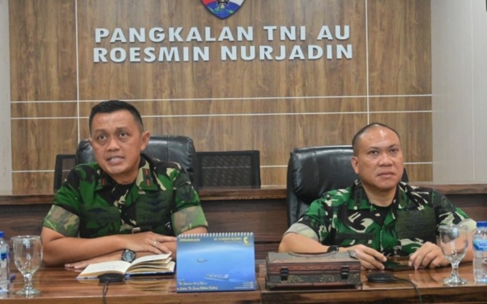 Lanud Roesmin Nurjadin Paparkan Kondisi Terkini Karhutla Riau, Empat Heli Siaga Water Bombing