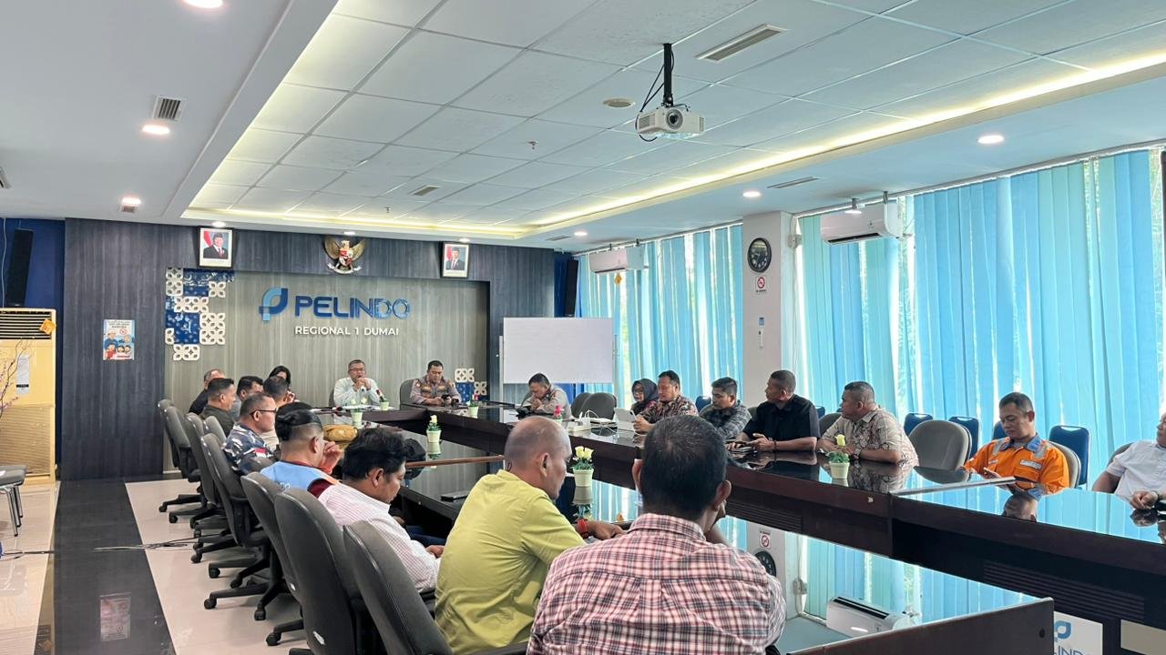Tak Hanya Keamanan, Pelindo Dumai Perkuat Sinergi K3 dan Perlindungan Lingkungan