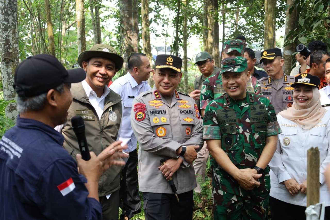 Dari Bengkalis untuk Riau, Pangdam XIX/TT dan Menteri Kehutanan Satukan Langkah Cegah Karhutla