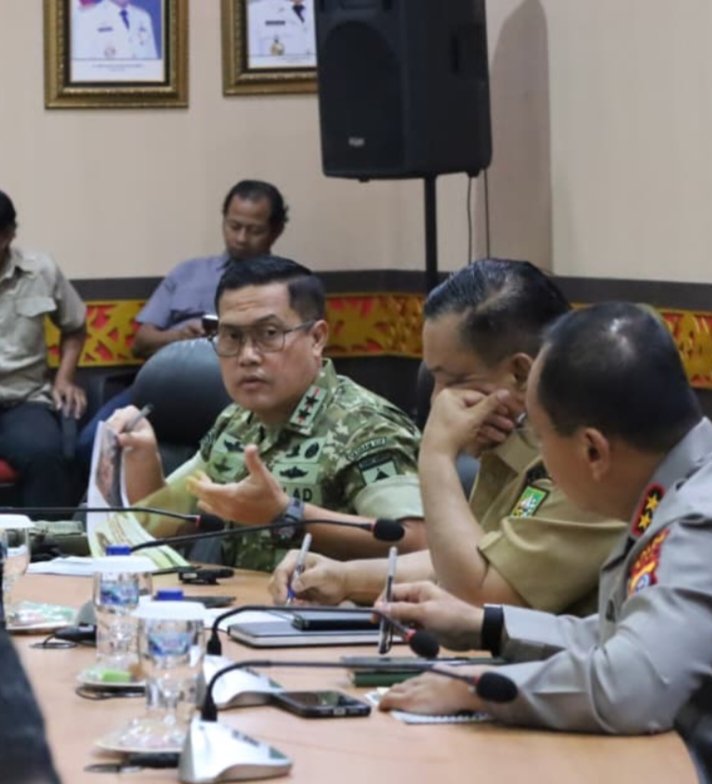 Kodam XIX/Tuanku Tambusai Bersama Pemprov dan Dunia Usaha Perkuat Pencegahan Karhutla