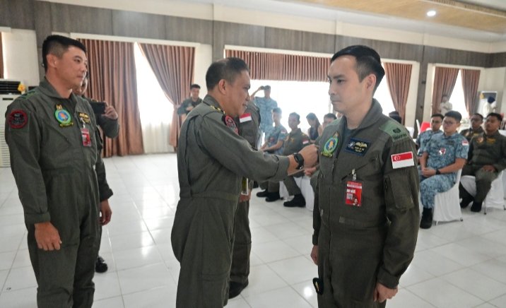 Latma Manyar Indopura 2026 Resmi Dibuka di Lanud Roesmin Nurjadin, Perkuat Sinergi TNI AU dan RSAF