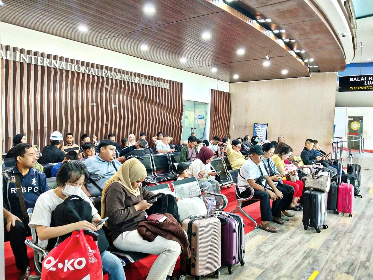 Pelabuhan Dumai Layani 309.675 Penumpang, Naik 7,42 Persen