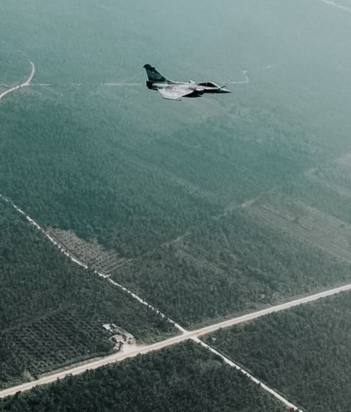 Pesawat Rafale Pantau Potensi Karhutla di Riau