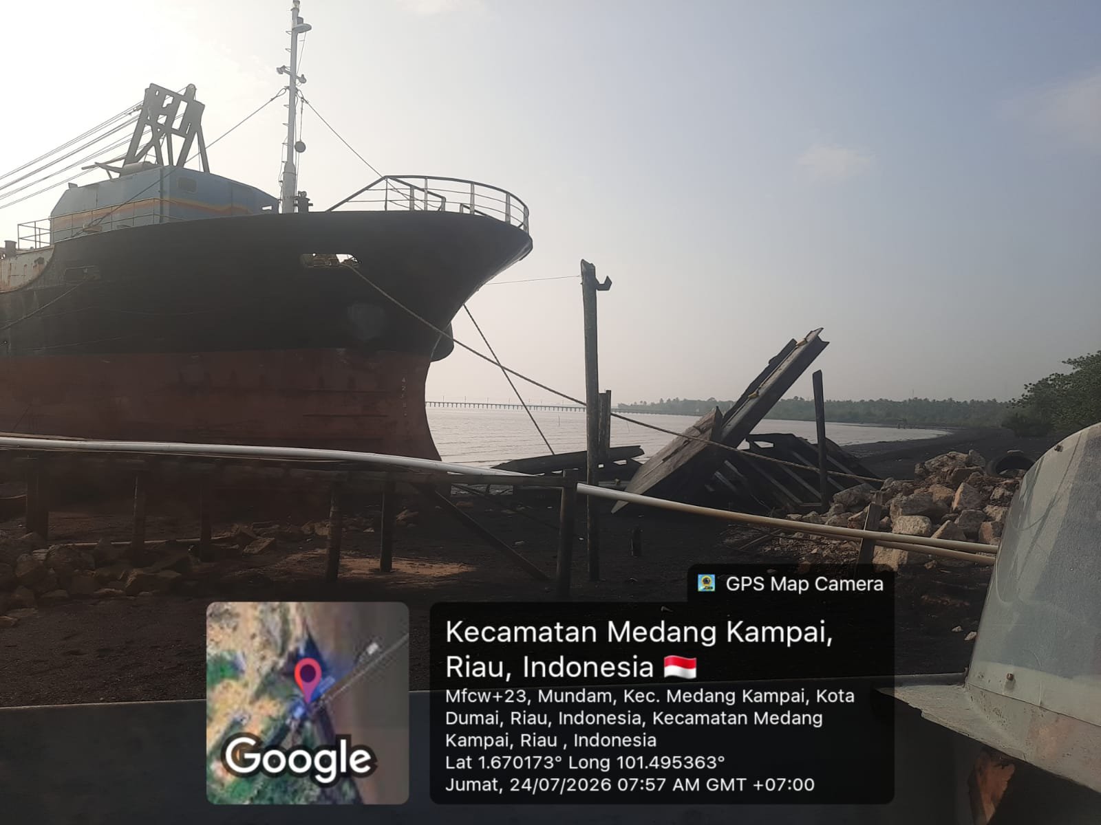 Kapal Asing Diduga Dipotong Tanpa Izin yang Sesuai, KSOP Dumai Minta Kegiatan Dihentikan