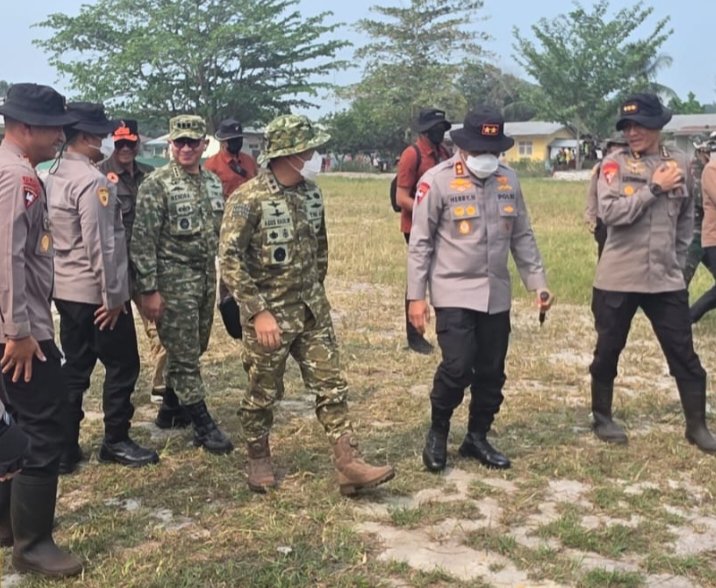 Kodam XIX/Tuanku Tambusai Turun ke Lapangan, Pangdam Pastikan Penanganan Karhutla di Inhu